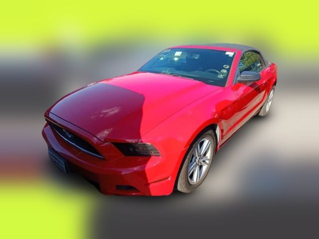 2014 Ford Mustang V6