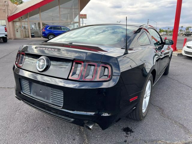 2014 Ford Mustang V6