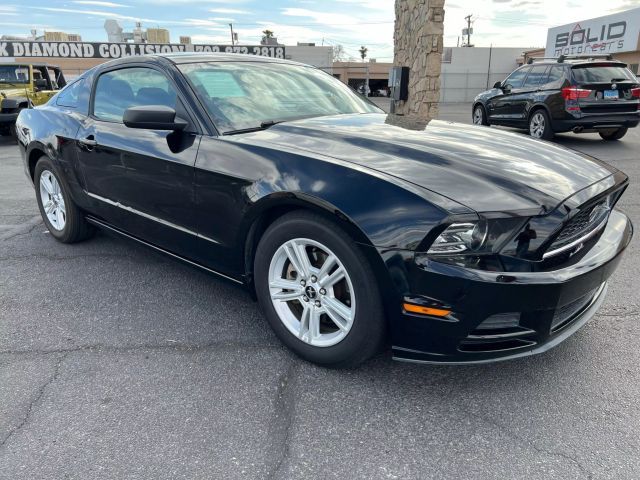 2014 Ford Mustang V6