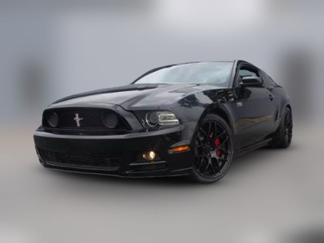 2014 Ford Mustang V6