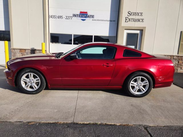 2014 Ford Mustang V6