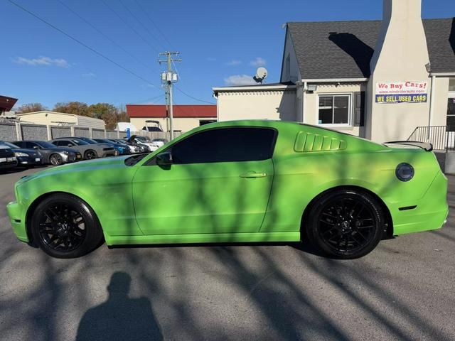 2014 Ford Mustang V6