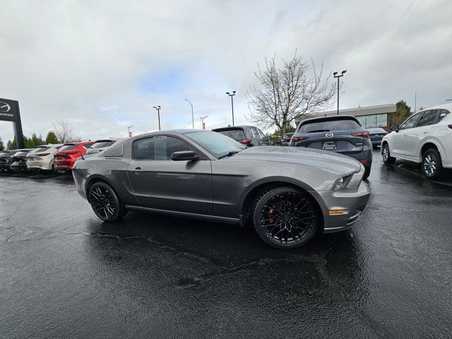 2014 Ford Mustang V6 Premium