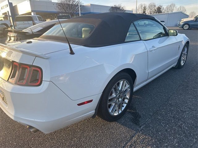 2014 Ford Mustang V6 Premium