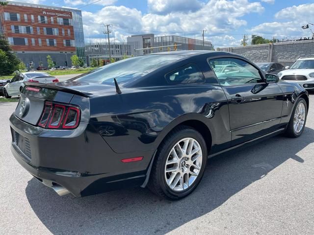 2014 Ford Mustang V6 Premium