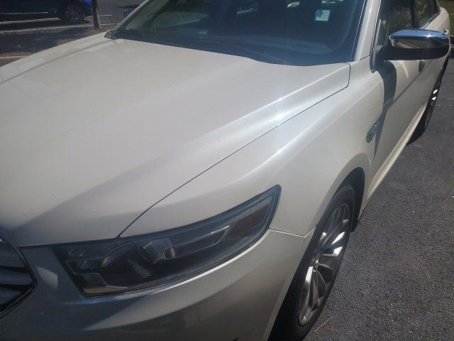 2014 Ford Taurus Limited