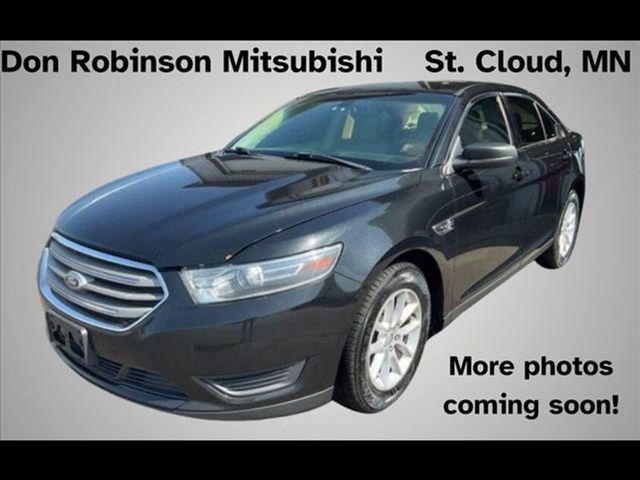 2014 Ford Taurus SE