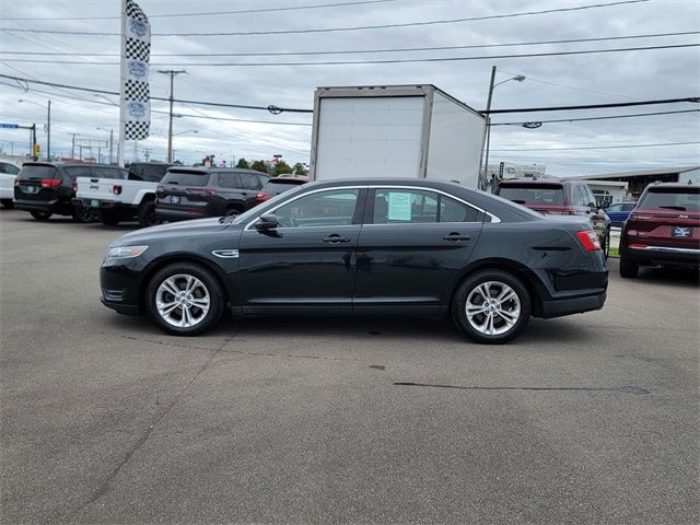 2014 Ford Taurus SEL