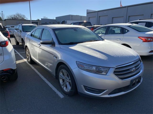 2014 Ford Taurus SEL