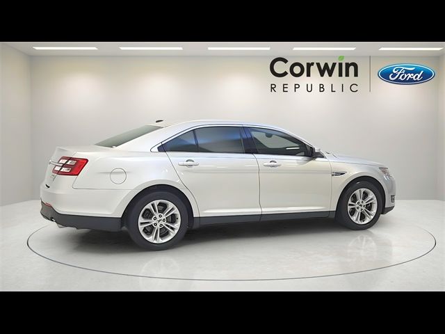 2014 Ford Taurus SEL