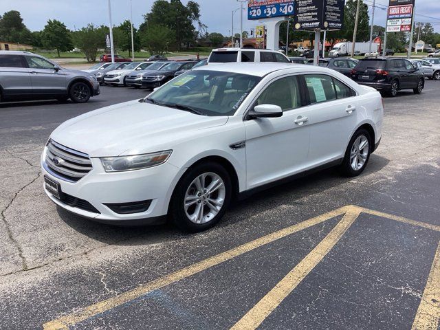 2014 Ford Taurus SEL