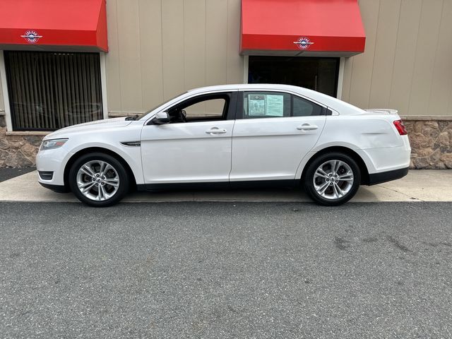 2014 Ford Taurus SEL