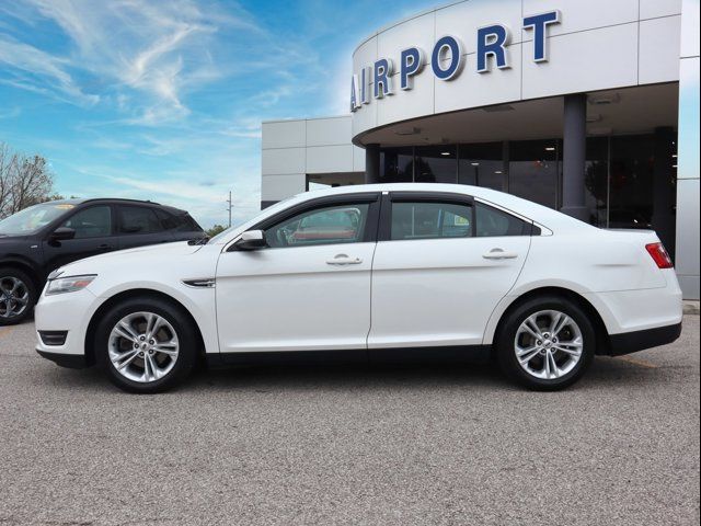 2014 Ford Taurus SEL