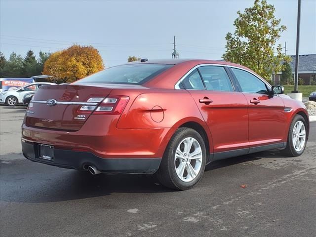 2014 Ford Taurus SEL