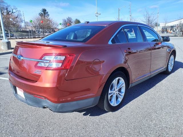 2014 Ford Taurus SEL