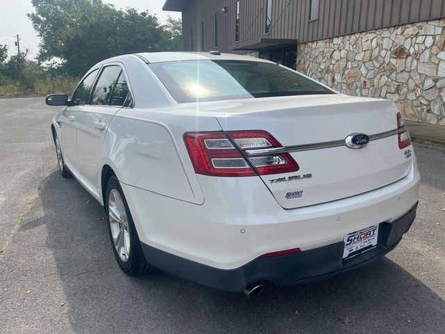 2014 Ford Taurus SEL