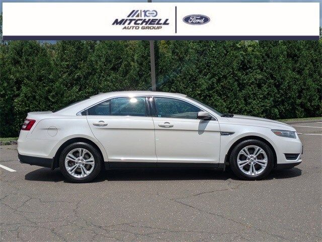 2014 Ford Taurus SEL