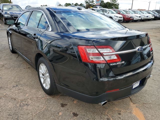 2014 Ford Taurus SE