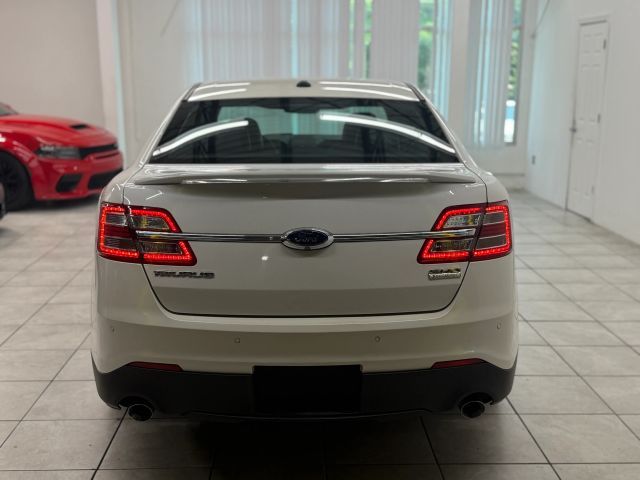 2014 Ford Taurus SHO