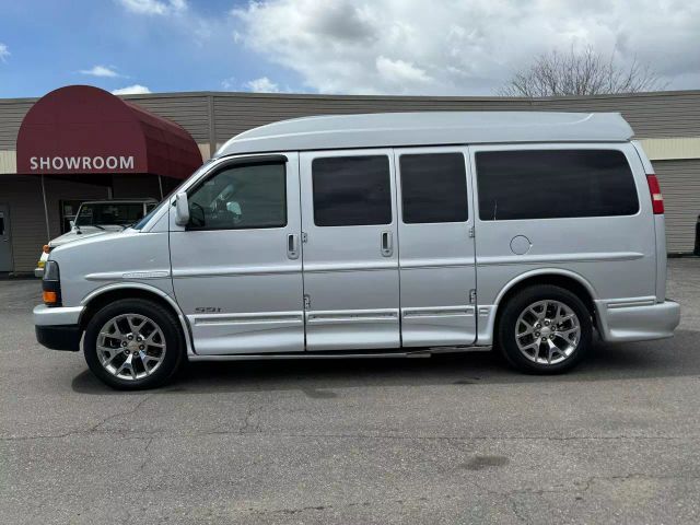 2014 GMC Savana Upfitter