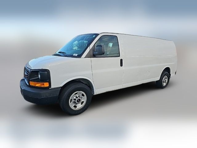 2014 GMC Savana Base