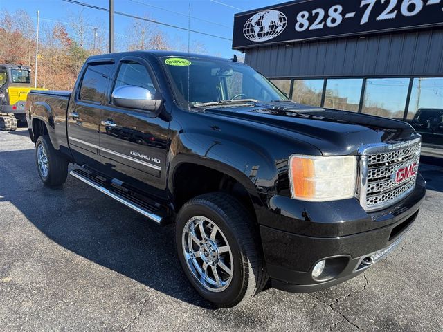 2014 GMC Sierra 2500HD Denali