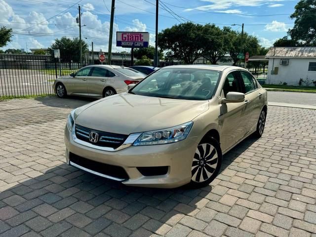 2014 Honda Accord Hybrid Touring