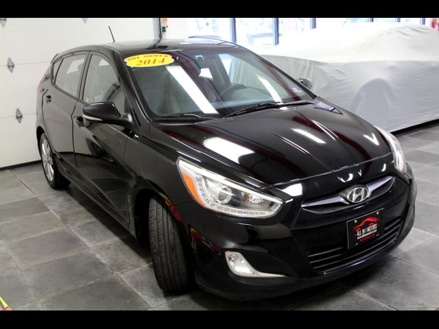 2014 Hyundai Accent SE
