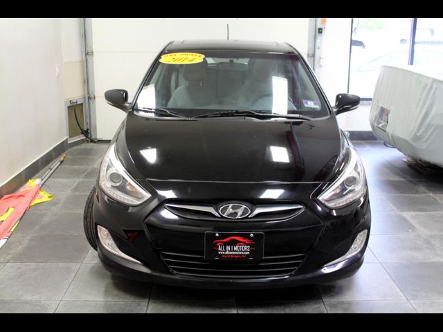 2014 Hyundai Accent SE