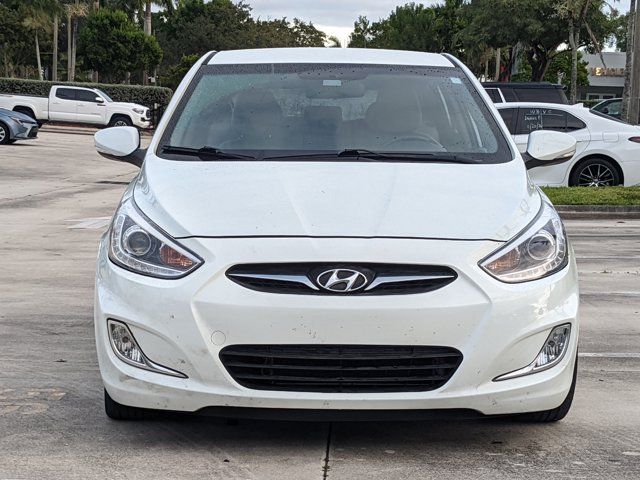 2014 Hyundai Accent SE