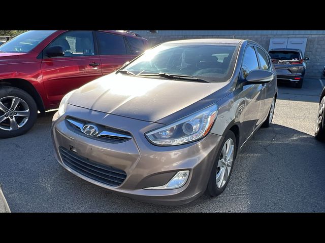 2014 Hyundai Accent SE