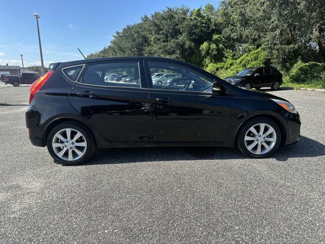 2014 Hyundai Accent SE