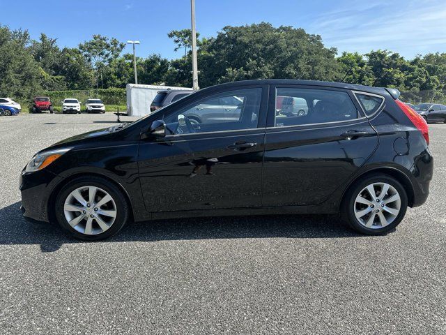 2014 Hyundai Accent SE