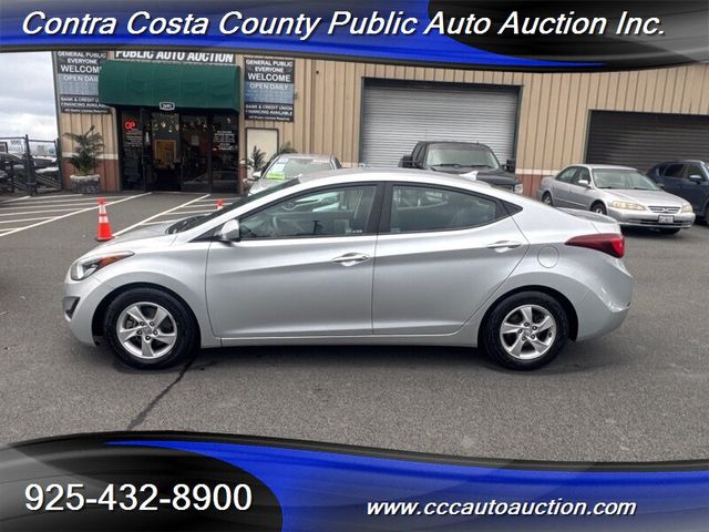 2014 Hyundai Elantra SE