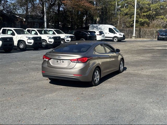 2014 Hyundai Elantra SE