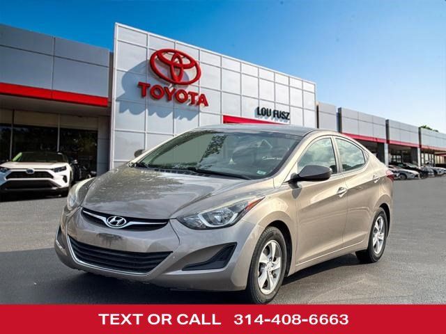 2014 Hyundai Elantra SE