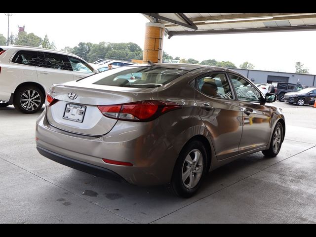 2014 Hyundai Elantra SE