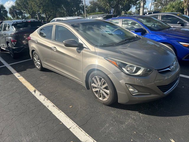 2014 Hyundai Elantra SE