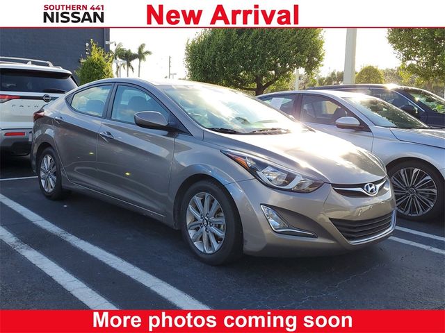 2014 Hyundai Elantra SE