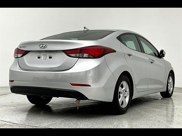 2014 Hyundai Elantra SE