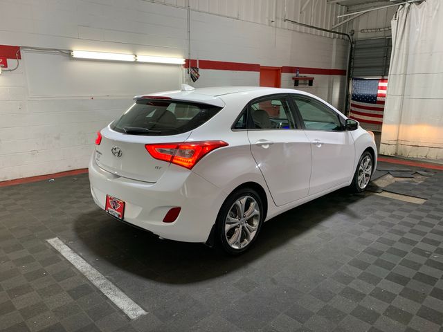 2014 Hyundai Elantra GT Base