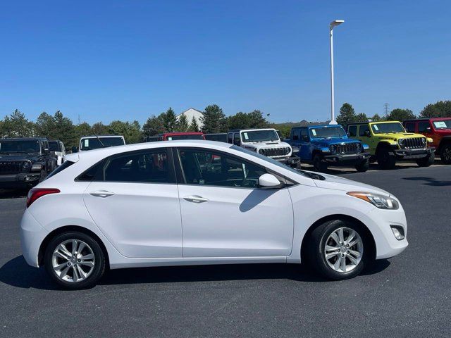 2014 Hyundai Elantra GT Base