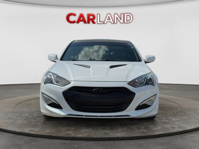 2014 Hyundai Genesis 2.0T Premium
