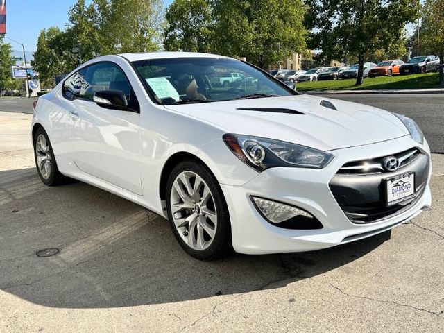 2014 Hyundai Genesis 3.8 Grand Touring