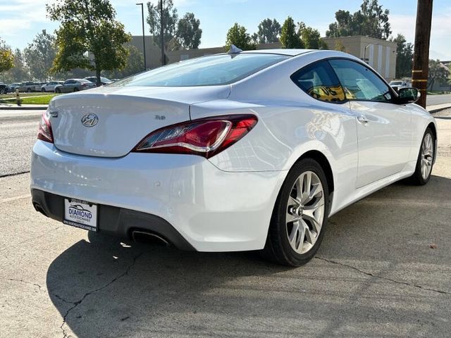 2014 Hyundai Genesis 3.8 Grand Touring