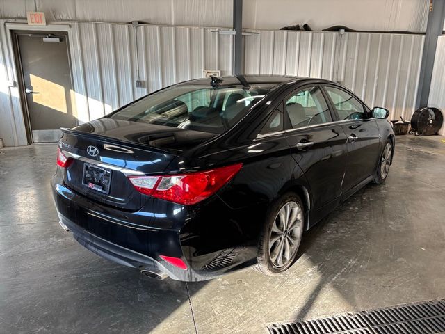 2014 Hyundai Sonata SE