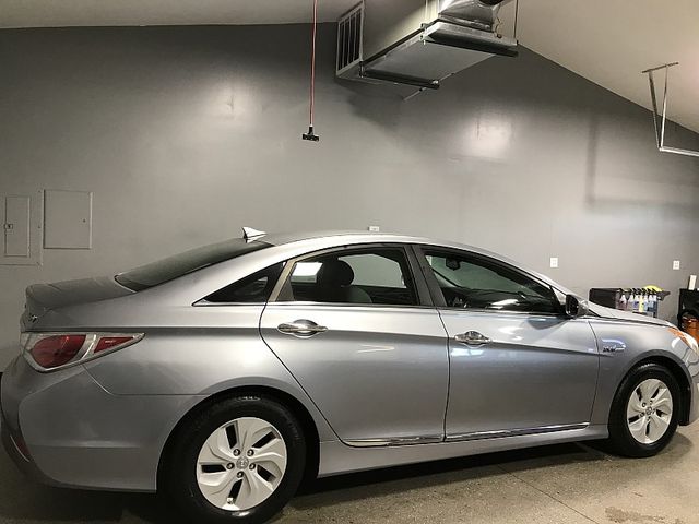 2014 Hyundai Sonata Hybrid Base