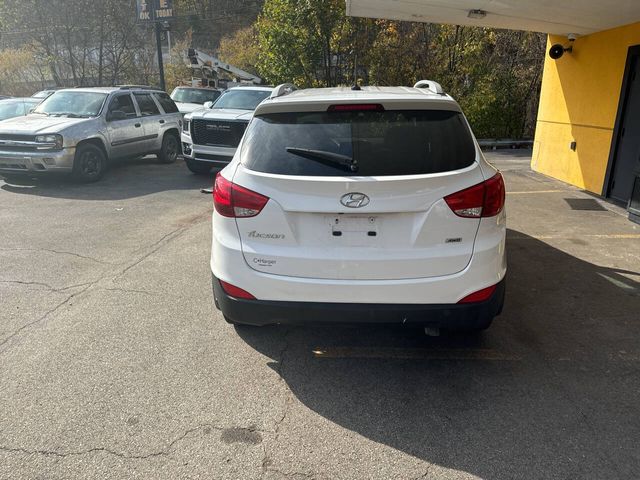 2014 Hyundai Tucson SE