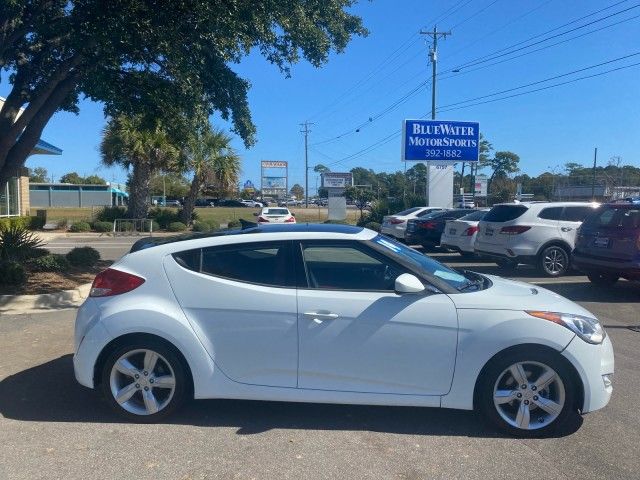 2014 Hyundai Veloster Base