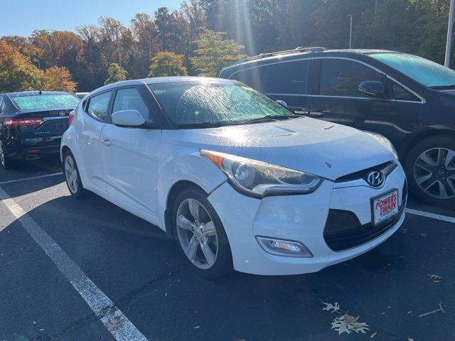 2014 Hyundai Veloster Base